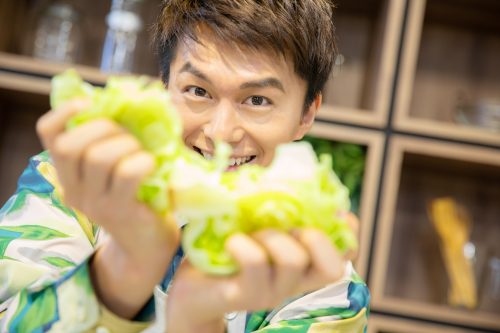 CanCam BOYS AND MEN ボイメン 小林豊 ゆーちゃむ ゆたクッキング レシピ ナスとしらすのサラダ レタスをちぎる