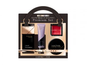 ■【クリスマスコフレ2019】コフレドール／リフォルムグロウ リクイドUV ホリデーコレクションa（￥4,200 税抜き･編集部調べ）