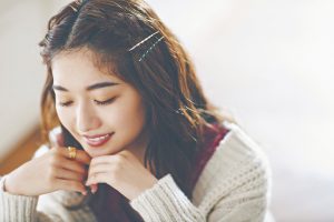 ボヘミアンな編み込みバング