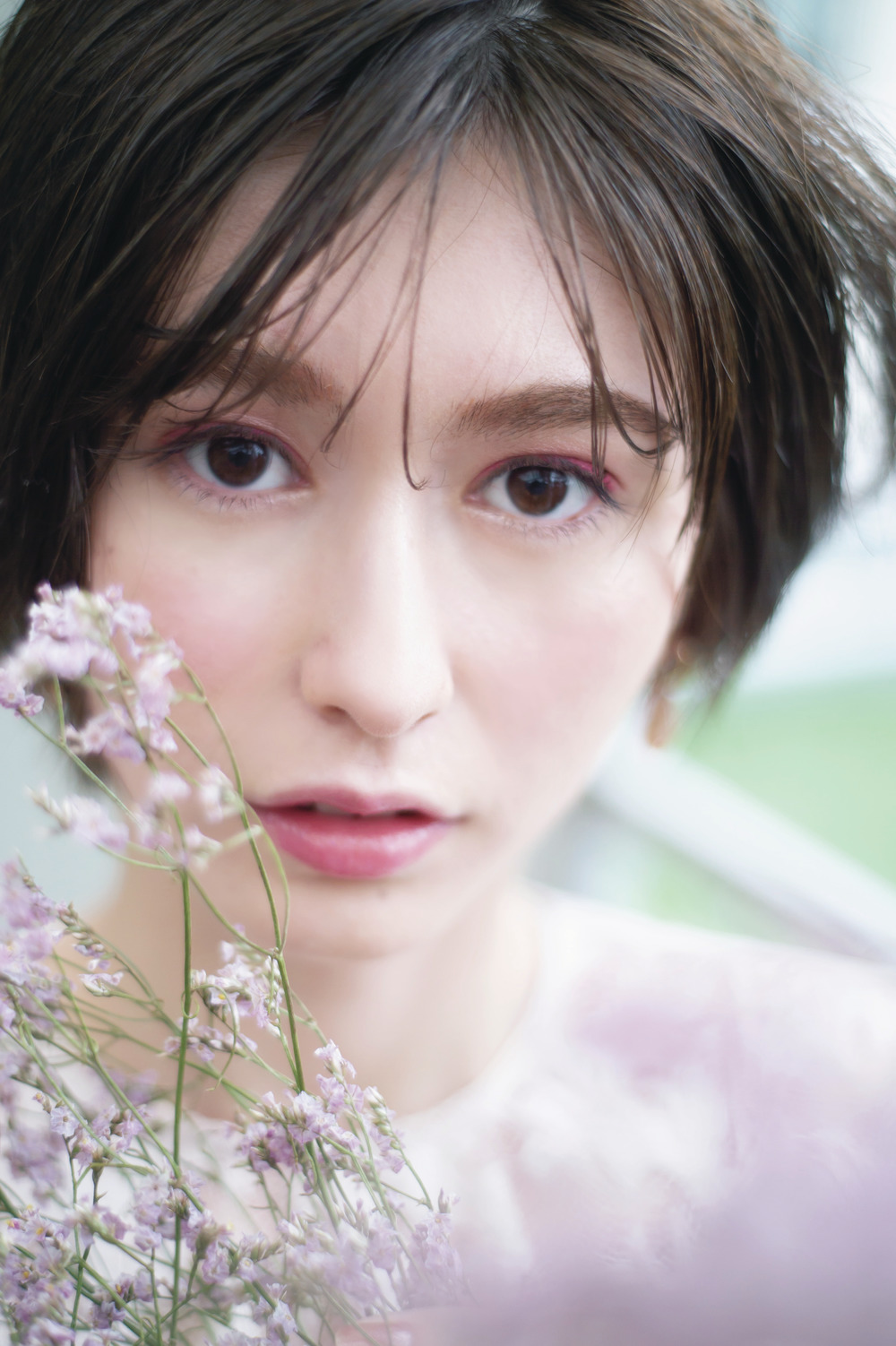 全方位モテ顔に♡ヴィセのピンクアイシャドウが超使える！ - CanCam.jp