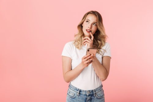 ⒞shutterstock