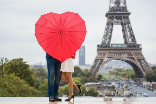 ⒞shutterstock