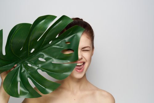⒞shutterstock
