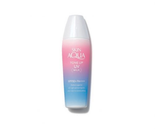 スキンアクア トーンアップUVミルク （SPF50+・PA++++） 40㎖ ￥740（編集部調べ）