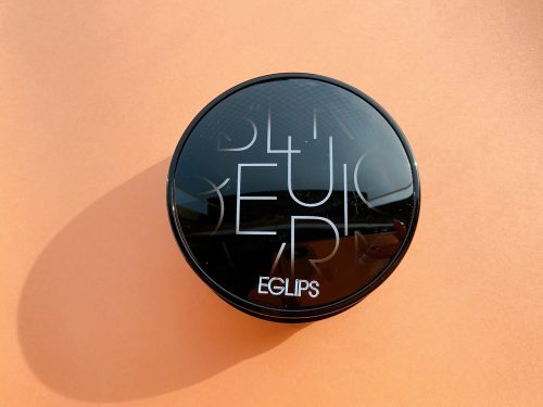 ■EGLIPS（イーグリップス）ブラーカバーリングクッション