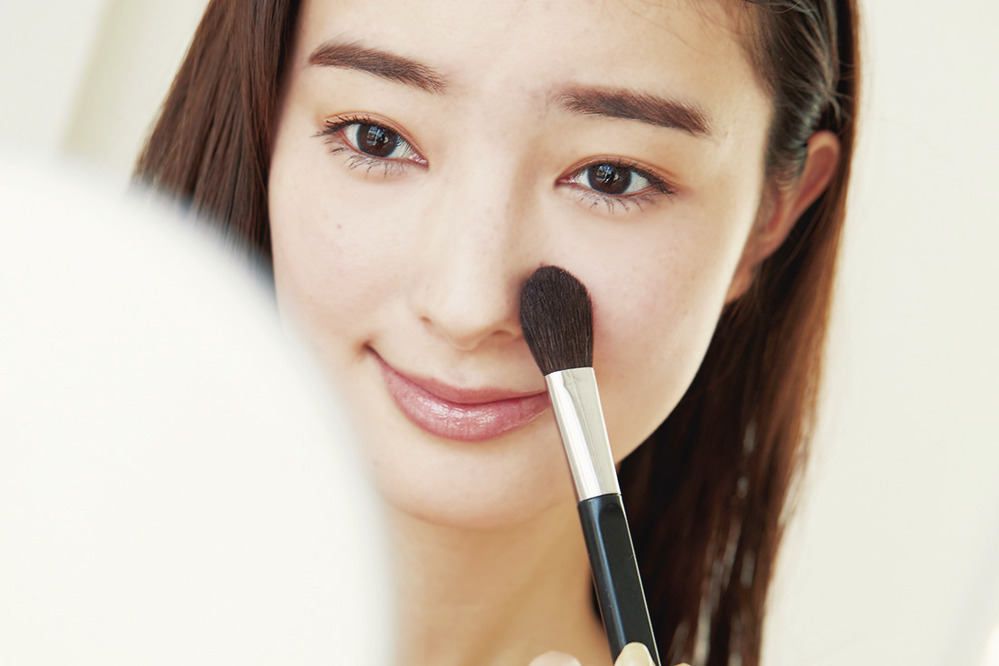 毛穴レスも叶う、テカリが気になるときの使い方は？