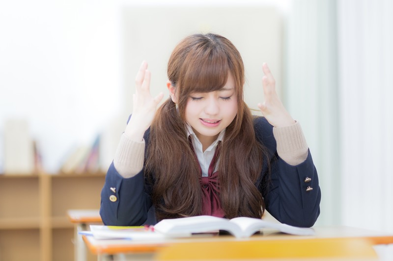 女性