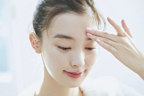 テカり肌はどうしたら治る？医師がアンサー