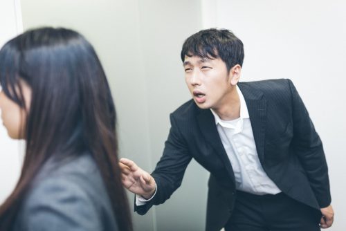 振られる男性