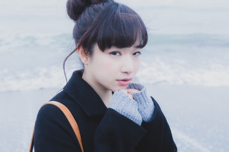 女性