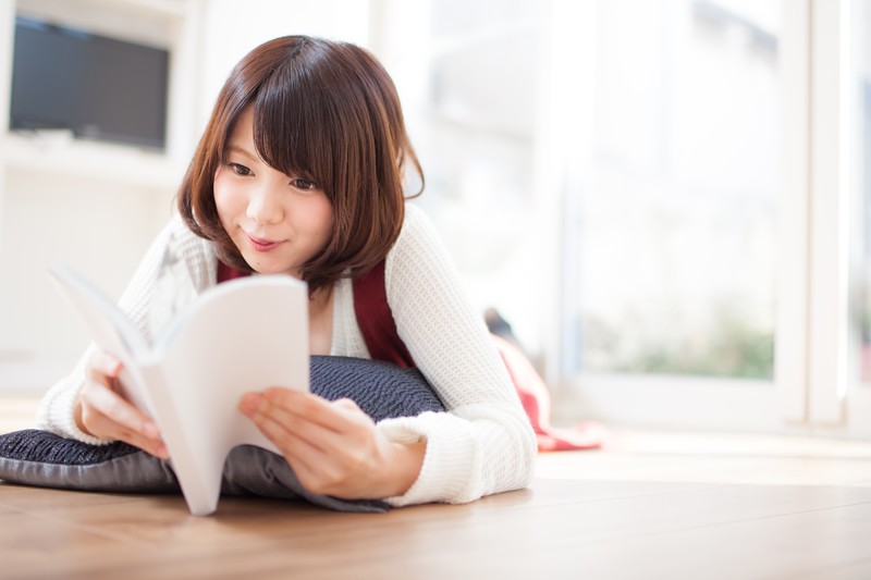 女性