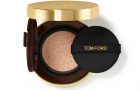 トム フォード シェイド アンド イルミネイト ファンデーション ソフト SPF 45 ラディアンス クッション コンパクト 全8色 コンパクト ケース込 10,100円、リフィル 6,300円(ともに税抜)