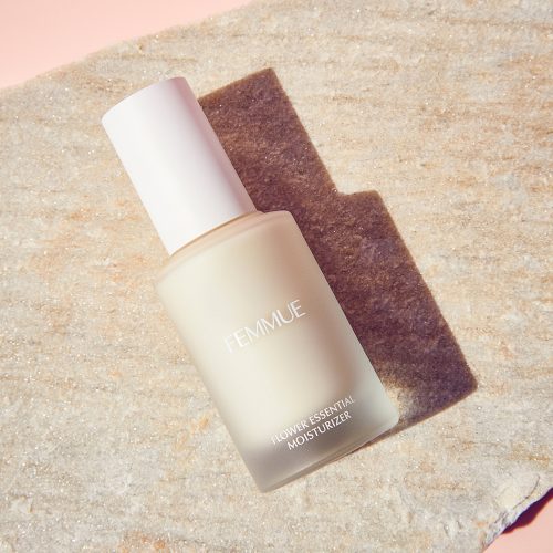 ファミュ フラワー エッセンシャル モイスチャライザー 50mL 6,800円（税抜）