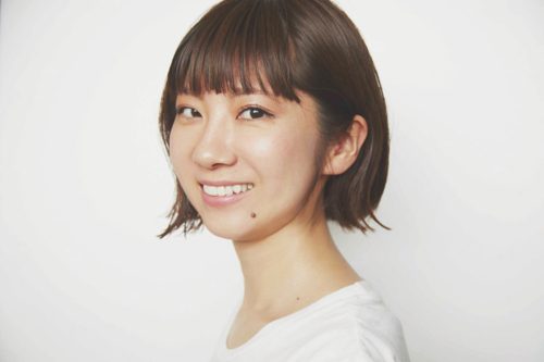 スタイリストが惚れた「1点映えアイテム」が洒落てるのにマネしやすい！