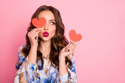 ⒞shutterstock