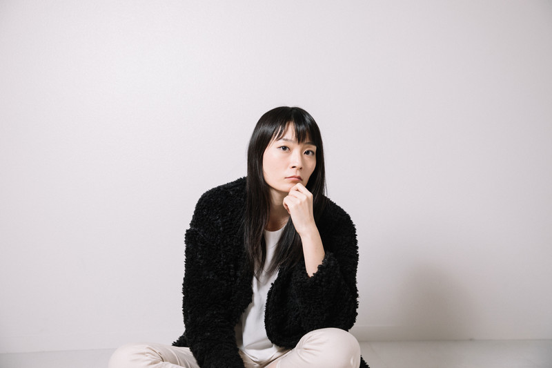 女性