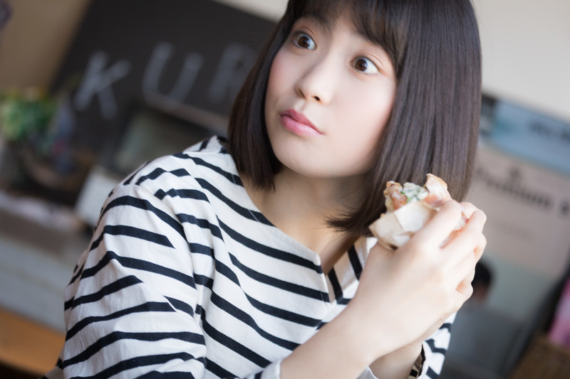 女性