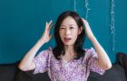 女性