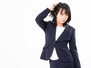 女性