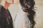 キスする男女