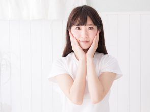 女性