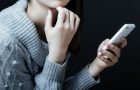 女性