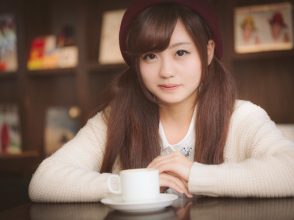女性