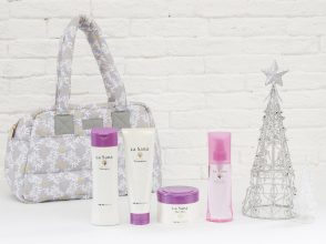 La Sana(ラサーナ)/ラサーナ クリスマスコフレ しっとり(¥9,091)、さらさら(¥9,091)、ふんわり(¥10,910)プレミオール