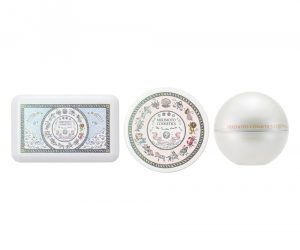 【クリスマスコフレ2020】愛される美肌と幸せメイクの限定コフレ♡