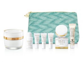 SISLEY(シスレー)/シスレイヤ インテグラル ノエル キット(¥49,000〜¥50,000)