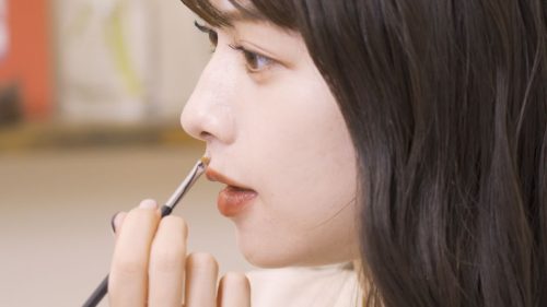■コンシーラーで小鼻を小さく見せる