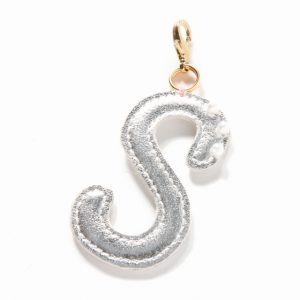 イニシャルチャーム