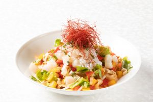 四川式冷やし和え刀削麺