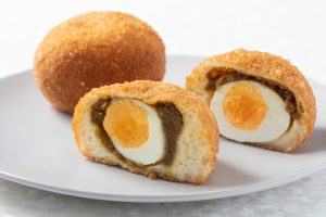 エッグカレーパン
