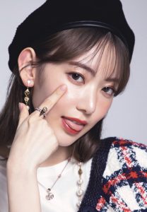 IZ*ONE 宮脇咲良 オリジナルマスコット Amazon.co.jp: IZ*ONE 宮脇咲良 ぬいぐるみ マスコット : おもちゃ