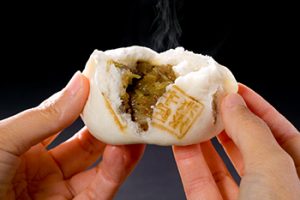 米沢牛まん【山形県】