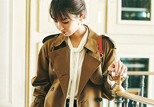 トレンチコートでよく見るアレ！「エポレット」って何のこと