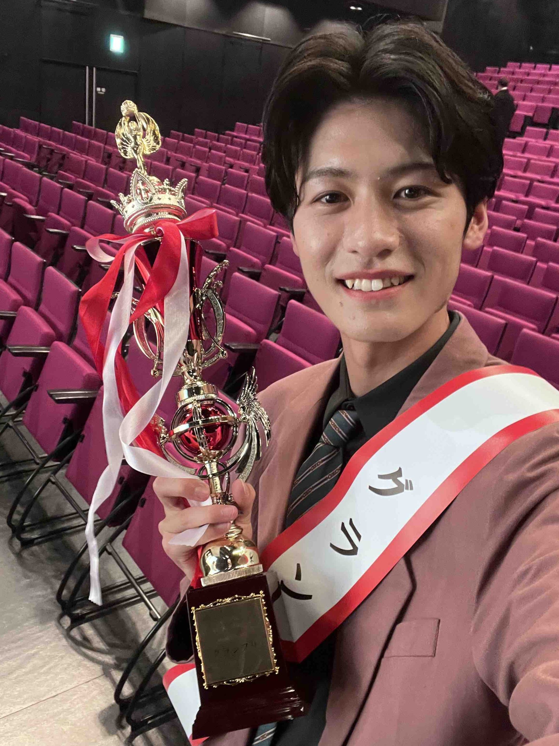 髙尾昇吾　慶應義塾大学　ミスコン　ミスターオブミスター　MOM　グランプリ　CanCam　ミスキャンパス　日本一