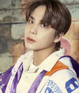 ATEEZ アチズ ジョンホ サイン サイン入り ポラ ateez ジョンホ サイン - メルカリ