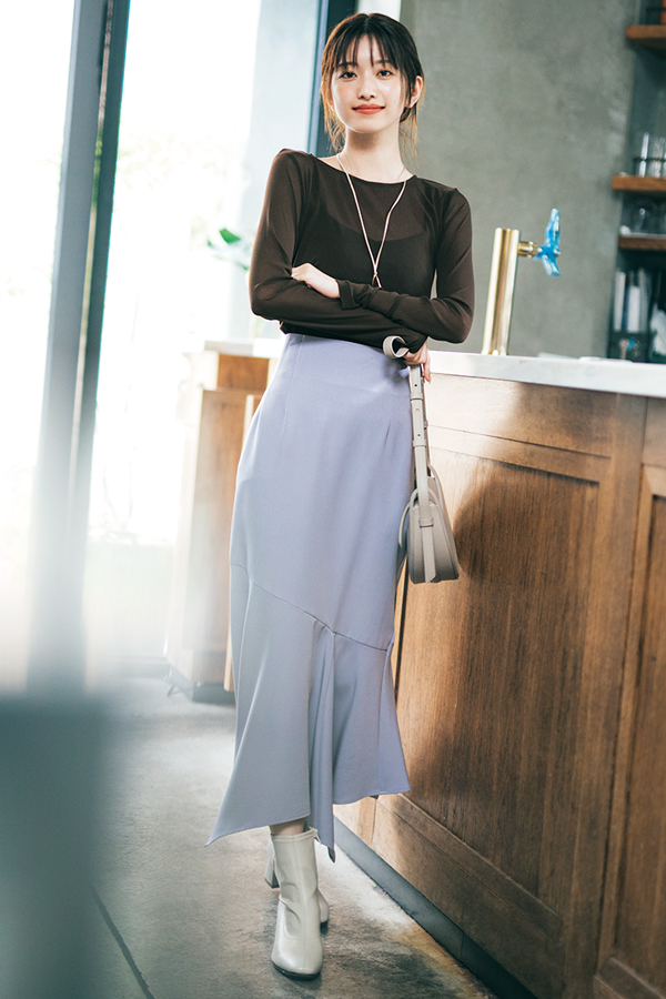 マーメイドスカートコーデ