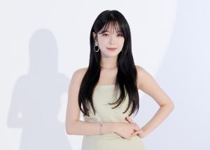 fromis_9 ジホン　ラキドロ Amazon.co.jp: fromis_9 ジホン FROM SUMMER ラキドロ : おもちゃ