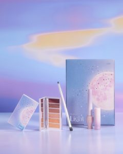 parade-of-light-Main_Japan-