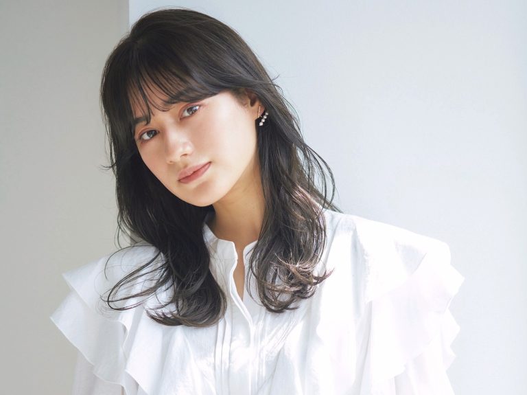 セミロングとの大きな違いは「長さ」