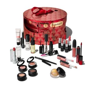 お化粧品まとめ売り✩.*˚約70点以上あります!!写真必見っ!! 今知りたい！Z世代女子のトレンド1位「純欲メイク」おさえておきたい