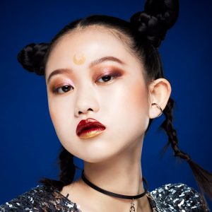 セーラームーン　シュウウエムラ　ノベルティ　完売　ミラー　ポーチ　ルナ ストアオリジナル ミラー付きパフポーチ / ルナカイロポーチ：美