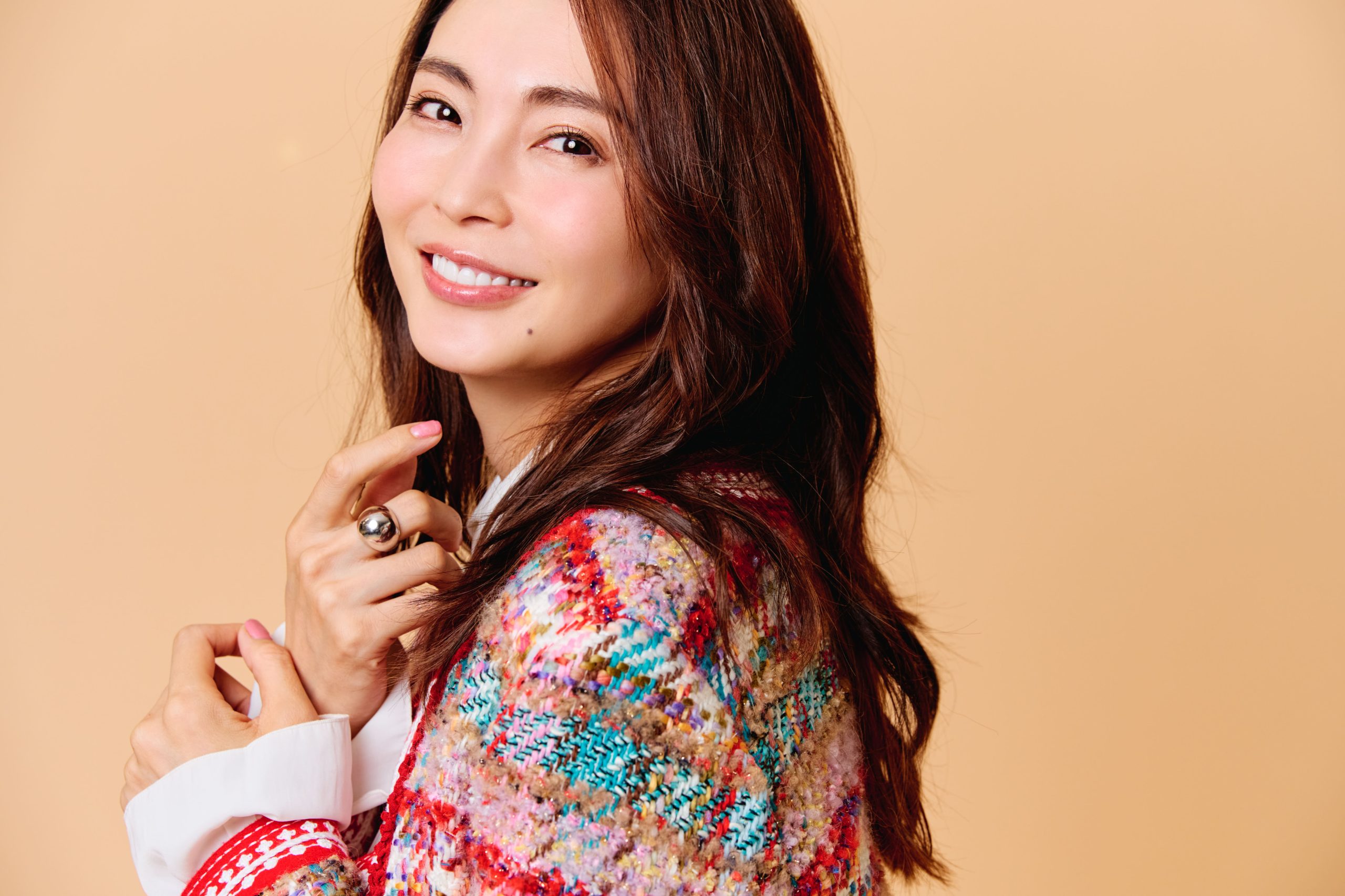 押切もえ、忘れられない撮影は「メイクルームで涙がポロっと…」｜歴代