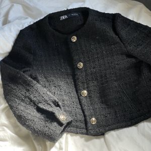 旬のツイードジャケットに、「ZARA」を選んだ理由は