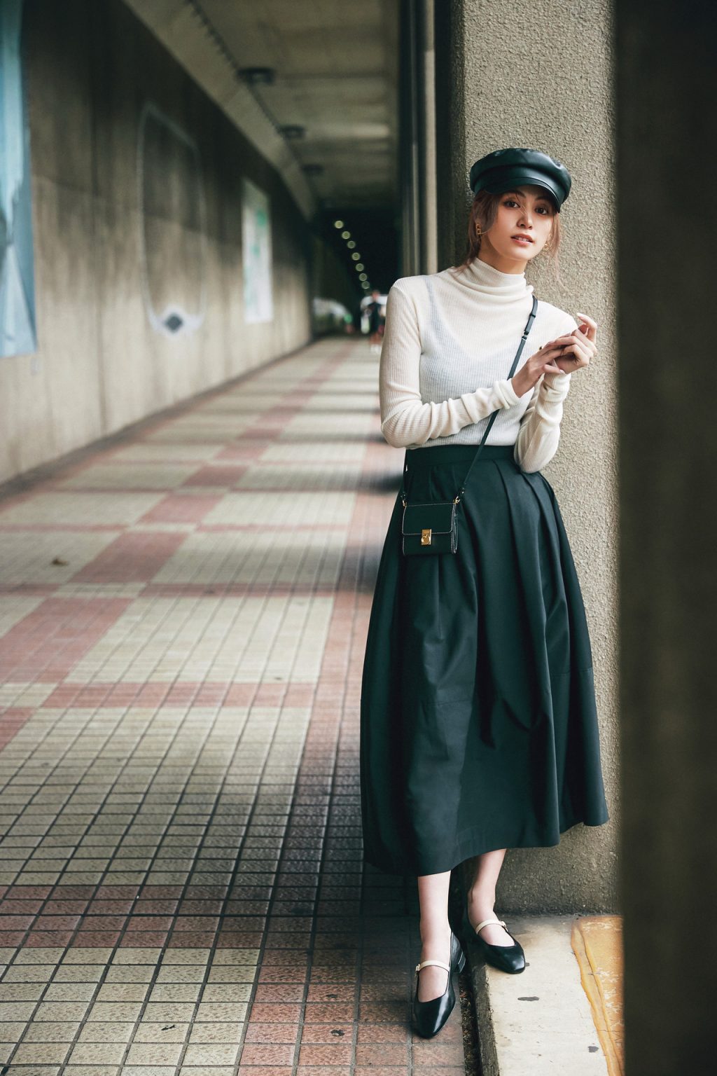 黒×白のアイテムのコーデ
