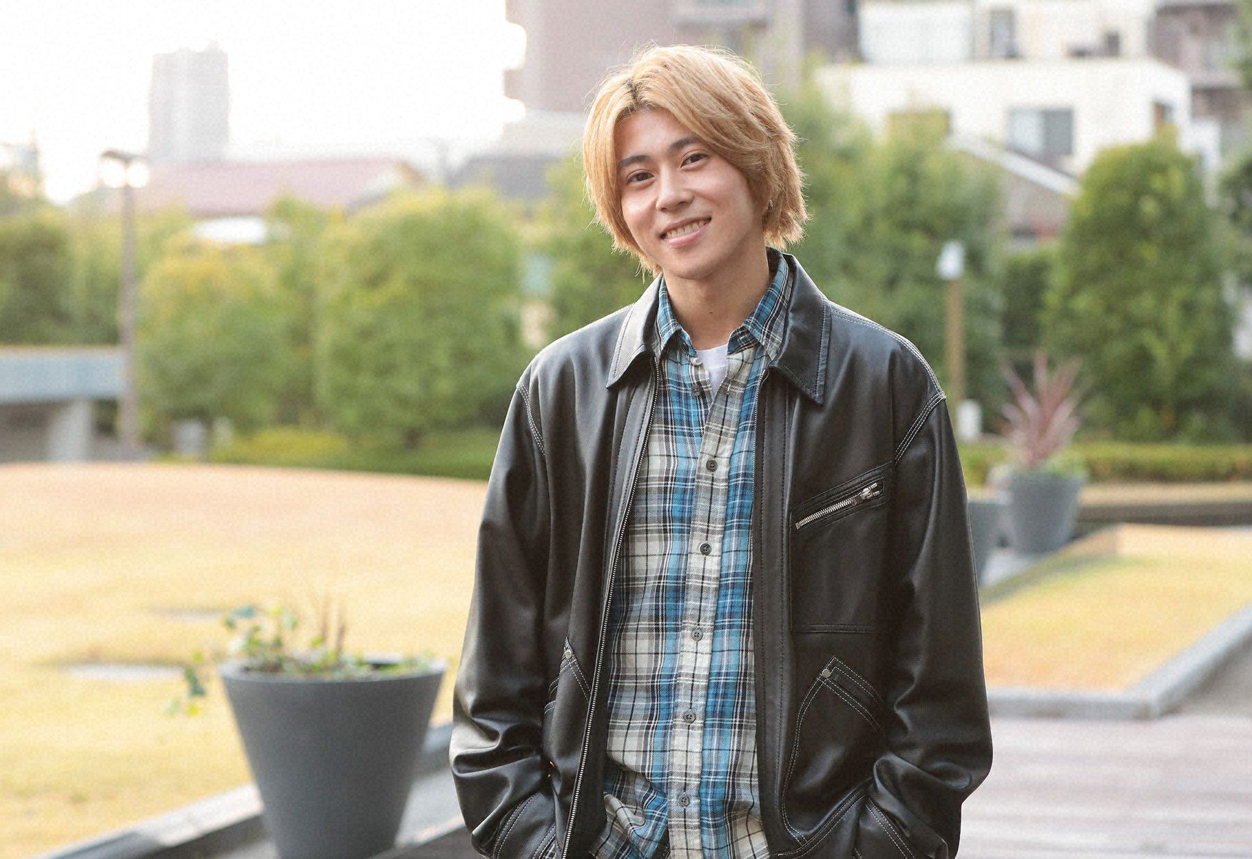 末澤誠也（Aぇ! group）、「anan No. 2435」表紙に登場 - TOWER