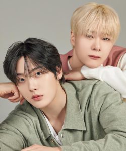 ASTRO - ASTRO ムンビン サナ 写真集 magazine トレカのみ無し ASTROムンビン＆サナ、フォトブック「MAGAZINE」の予告イメージ